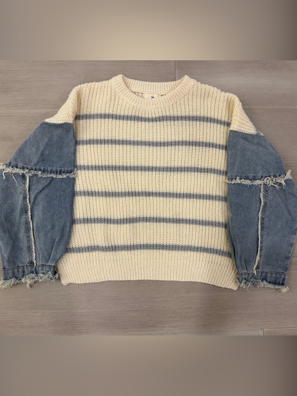 Urban Daizy - Women’s Cream Stripe Sweater with Denim Sleeves - Size S/M